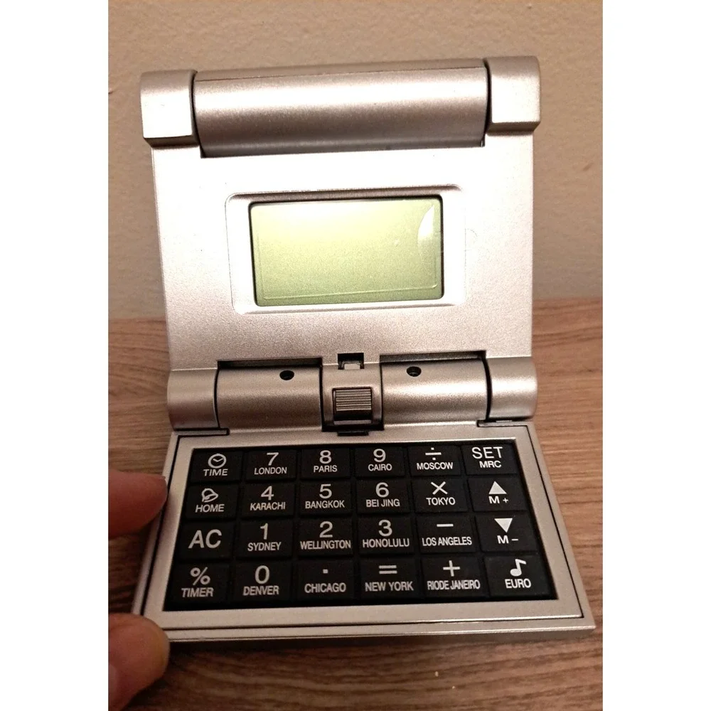 World Time Travel Calculator World Clock Calendar Alarm Delta Sky Miles NIB